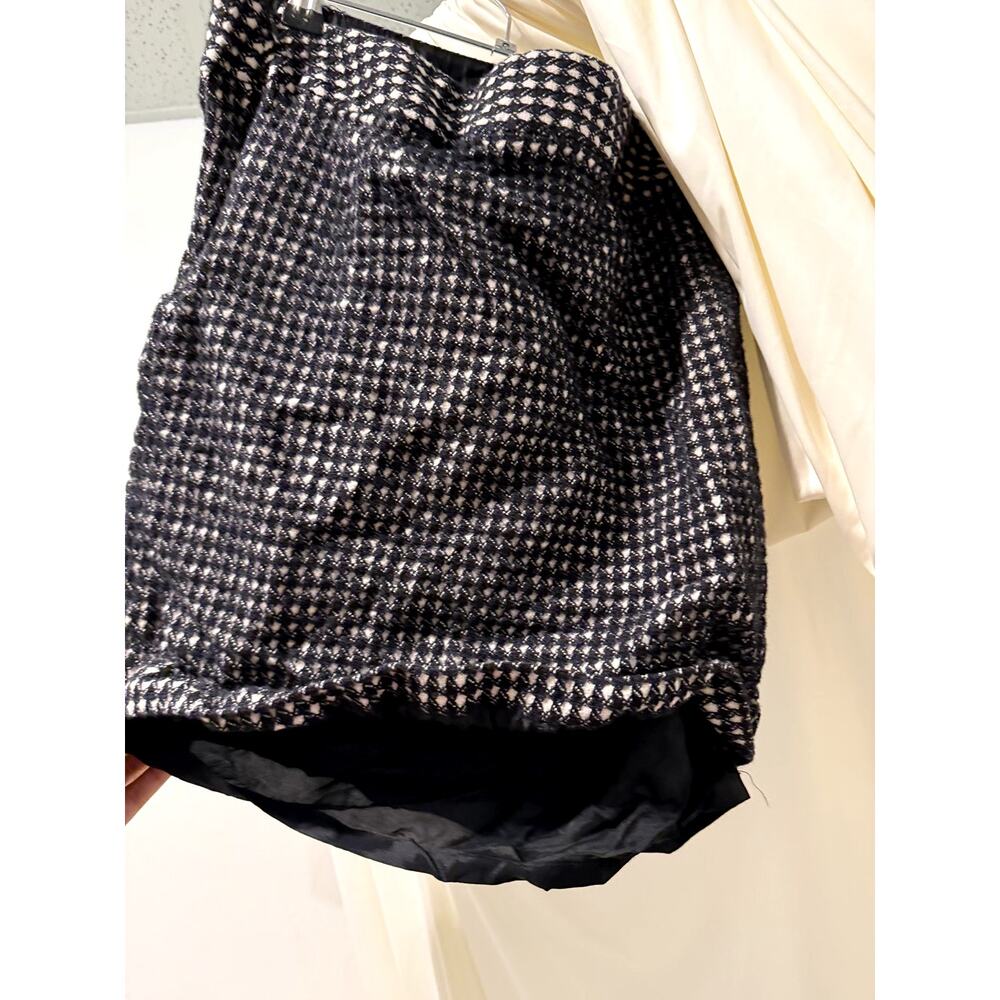 Ann Taylor Tweed Mini Skirt Black White Houndstooth A-Line Women’s Size 6 - Picture 7 of 9